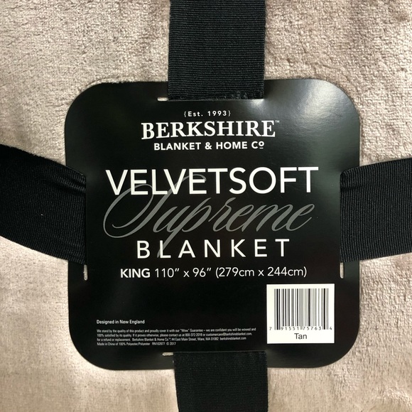 Berkshire Throw Blanket | VelvetSoft Supreme Blanket | Tan | King(PM_B36) - Picture 3 of 3